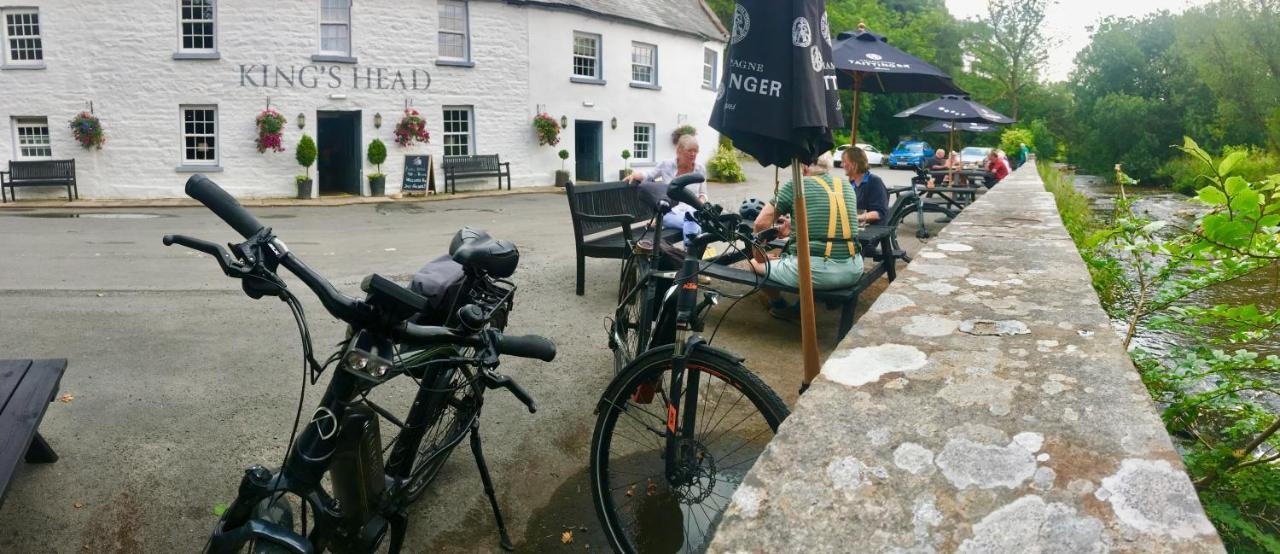 Kings Head - Riverside, Ravenstonedale Eksteriør bilde